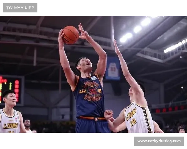 山西男篮完成25分大逆转，主场气氛热烈